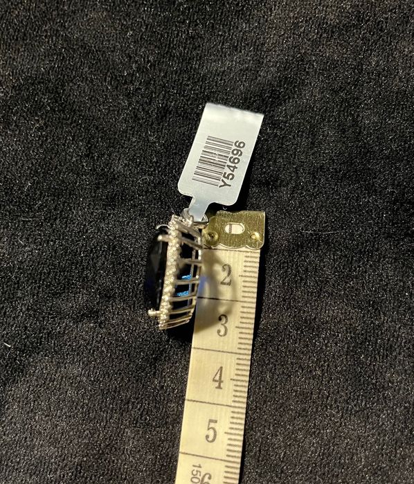 Wisiorek w kształcie serca