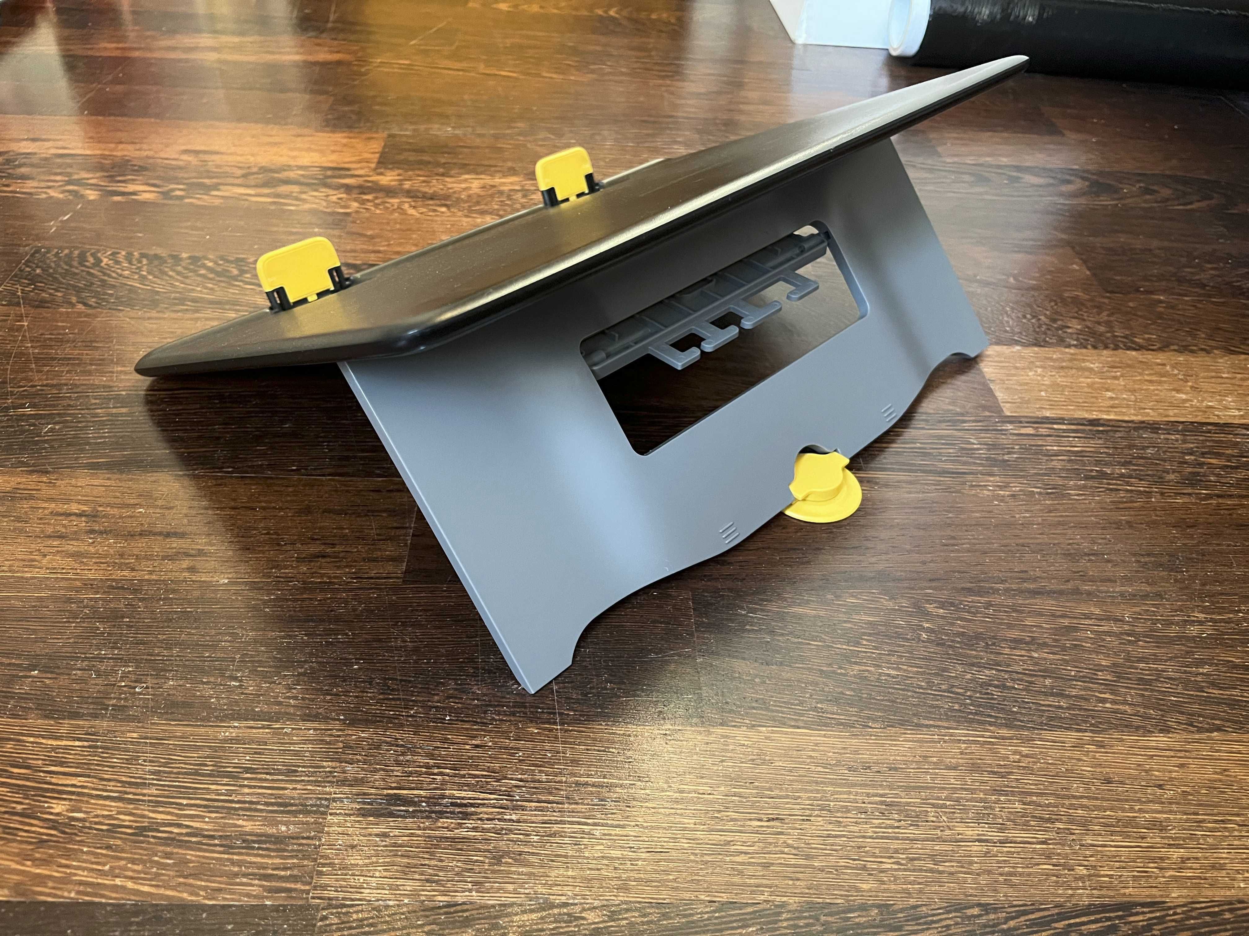Logitech Riser N110 - Podkładka do Laptopa