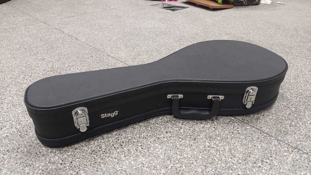 Estojo para bandolim Bluegrass Stagg Novo