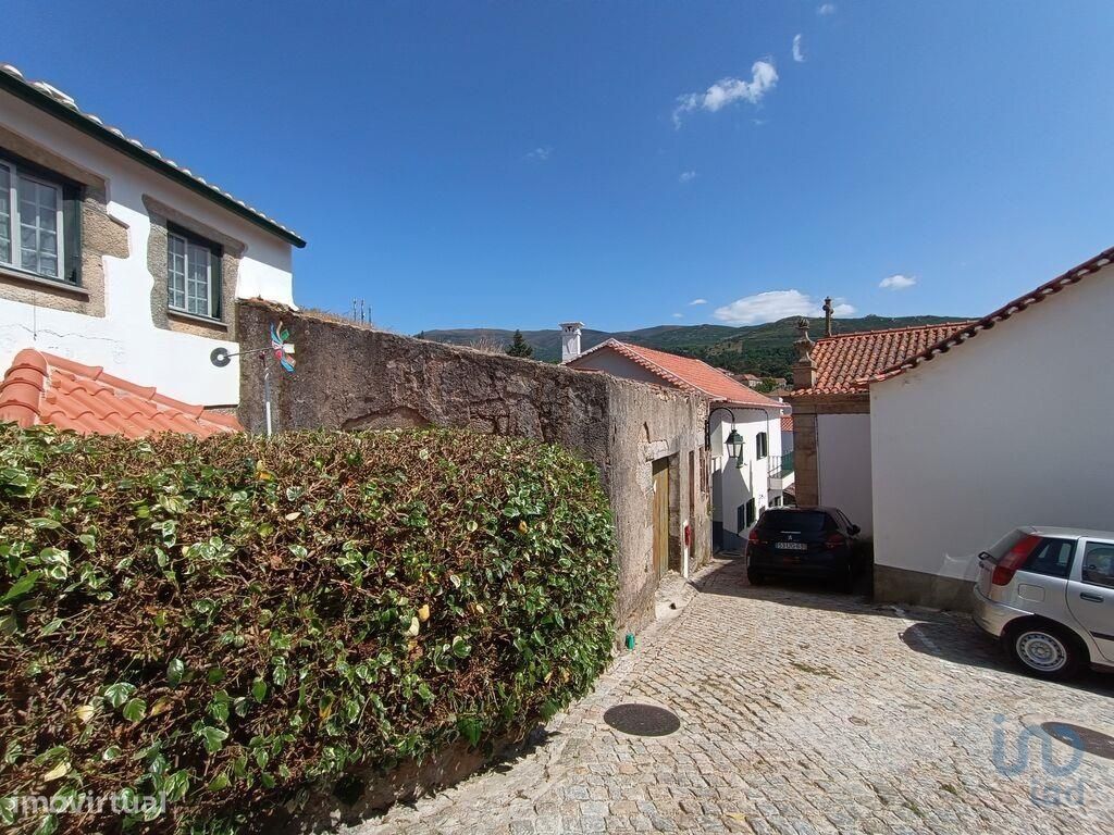 Casa em Gouveia de 177,00 m2