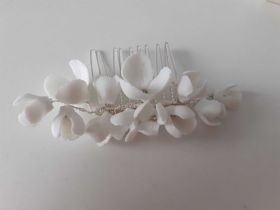 Ślubna ozdoba do włosów