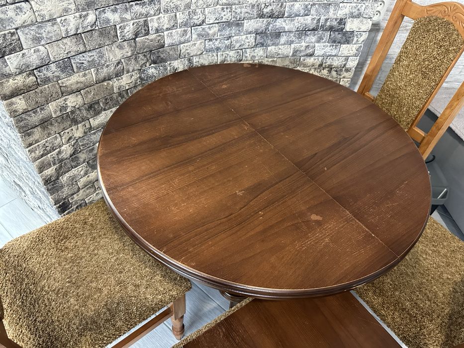 Обідній розкладний стіл + 4 стільці з масиву дуба