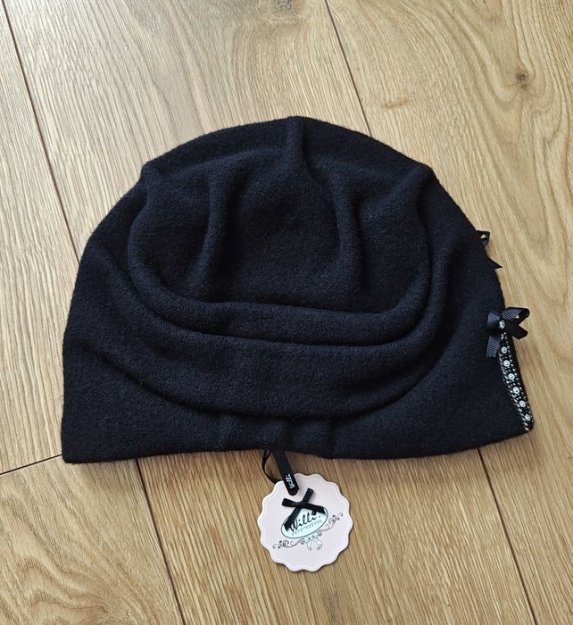 Czarna czapka COVIA-018 WILLI Hats Heaven