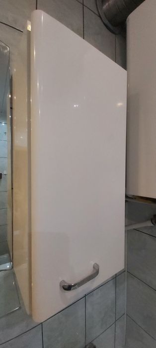 Szafki łazienkowe oddam za darmo