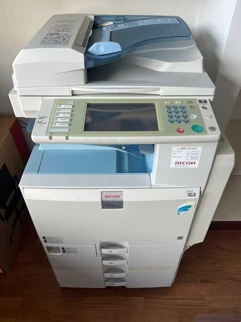 Ricoh Aficio MP C2500 – com defeito / para peças – somente retirada