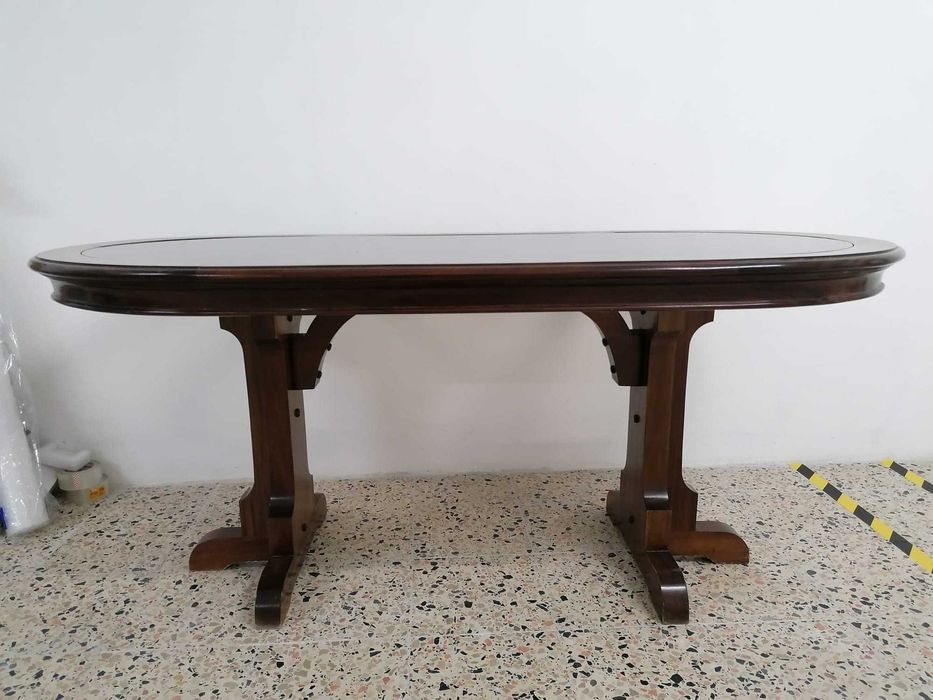 Mesa Sala Oval Madeira