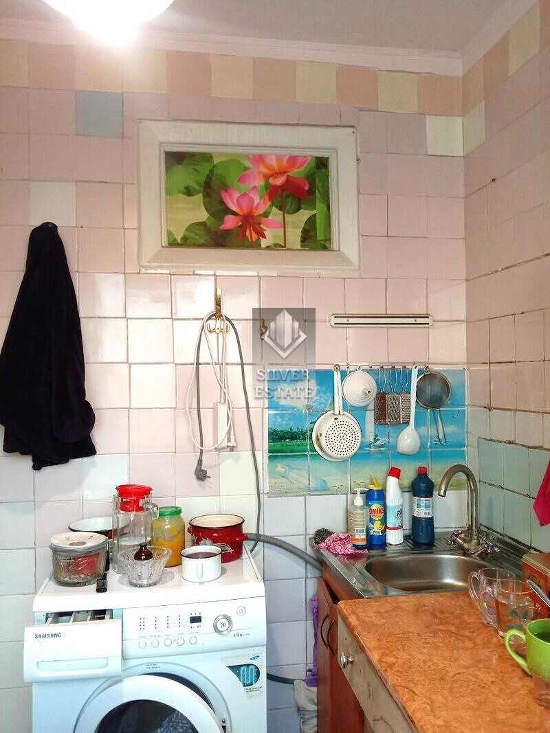 Продам 2-кімнатну квартиру в Шевченківському районі, вул. Корищенка