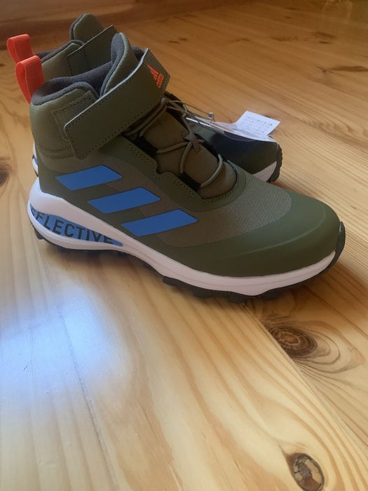 Ботинки Adidas (37).