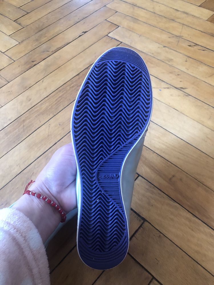 Кеди adidas.Adidas
