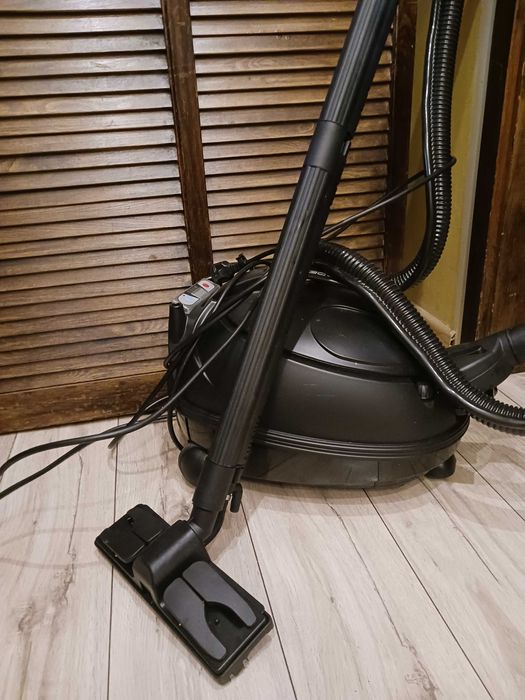 Firma sprzątająca  "CLEAN-SERVICE "