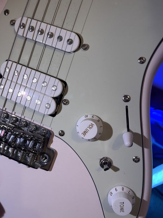 Gitara elektryczna Ibanez + wzmacniacz MOOER Hornet