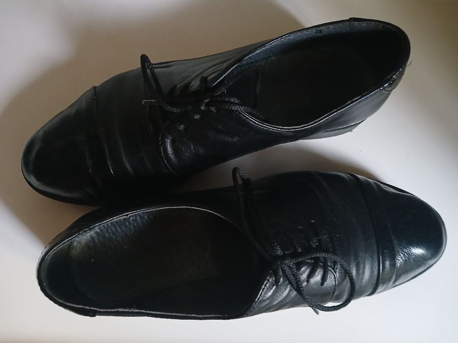 Хіт сезону! Чорні шкіряні жіночі туфлі дербі (на шнурівці)