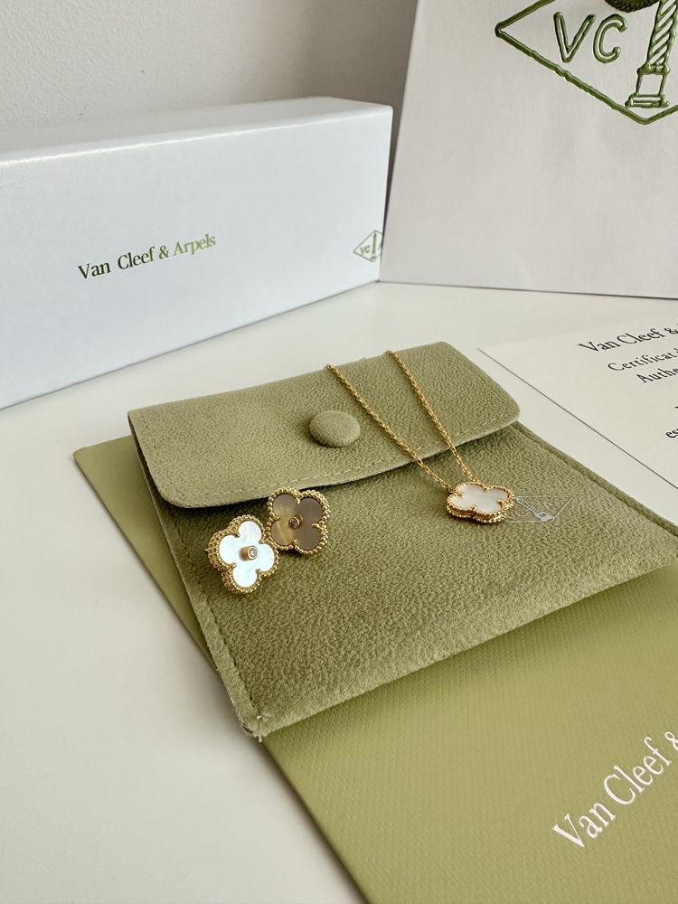 Zestaw biżuterii w stylu Van Cleef & Arpels