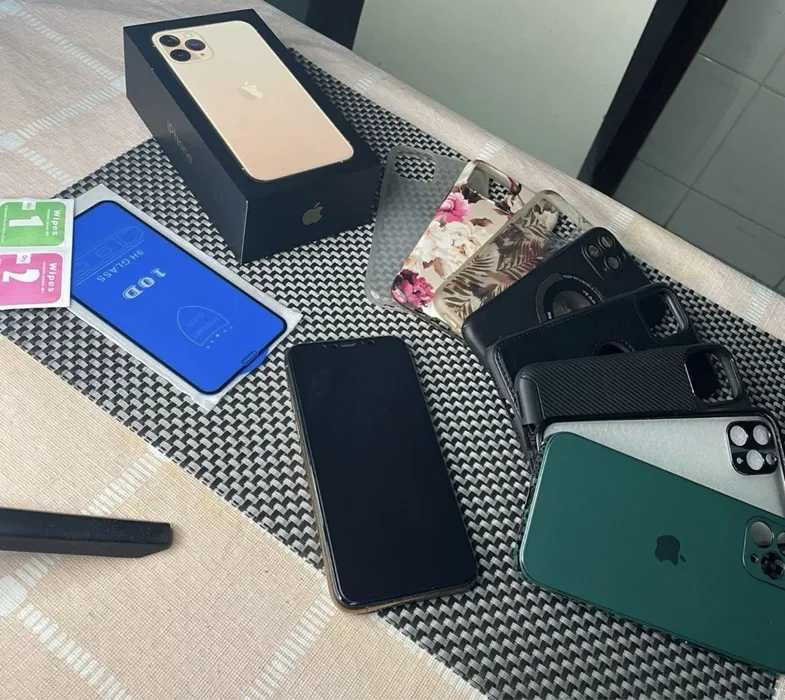 Iphone 11 Pro com caixa