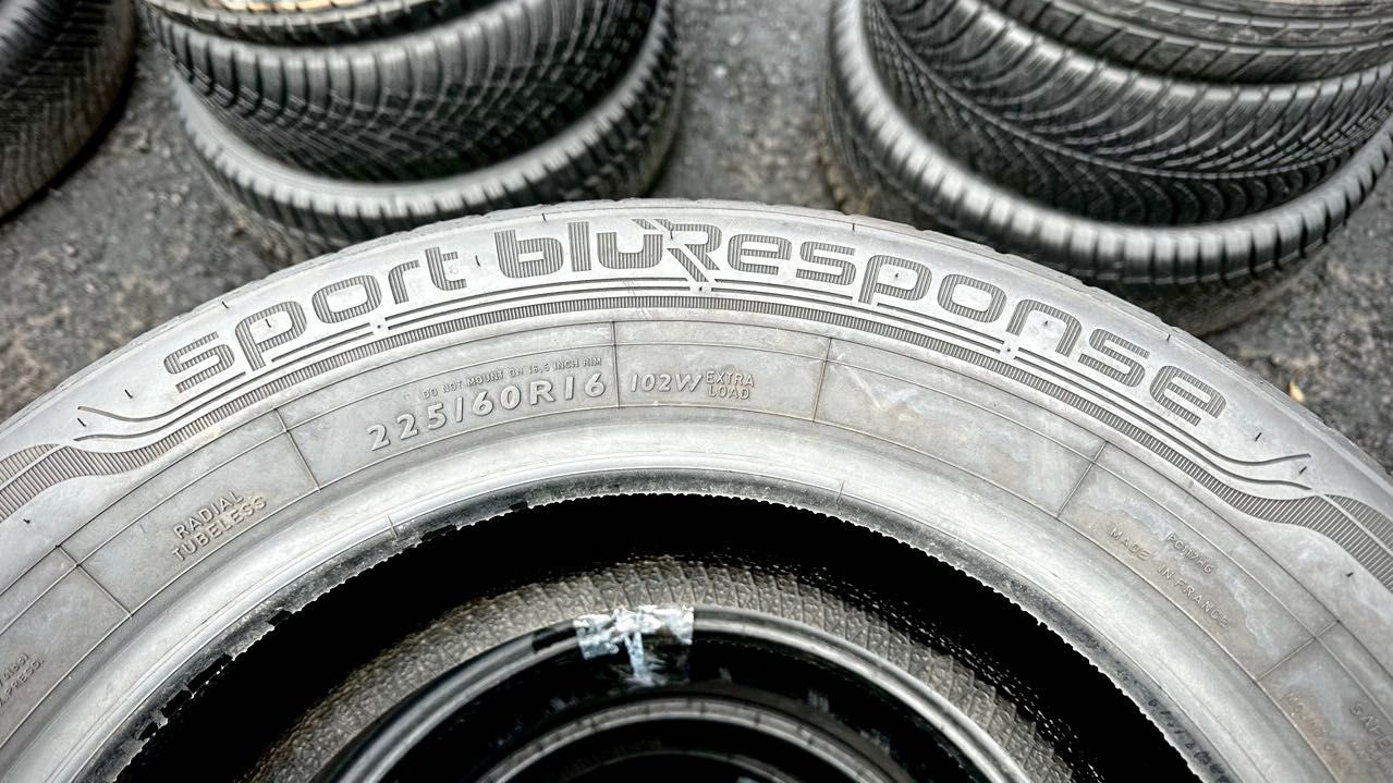 225/60/16 Dunlop Sport blu Response | 95%остаток | летние шины
