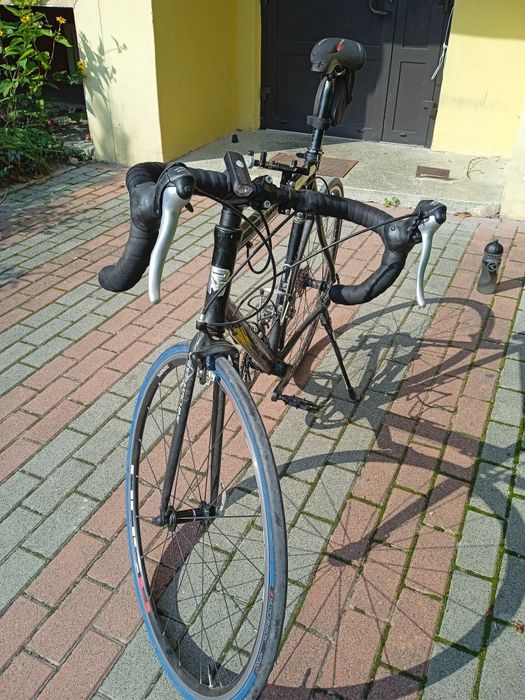 Sprzedam rower szosowy