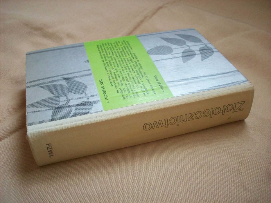 Ziołolecznictwo, Poradnik dla lekarzy pod redakcją A.Ożarowskiego.