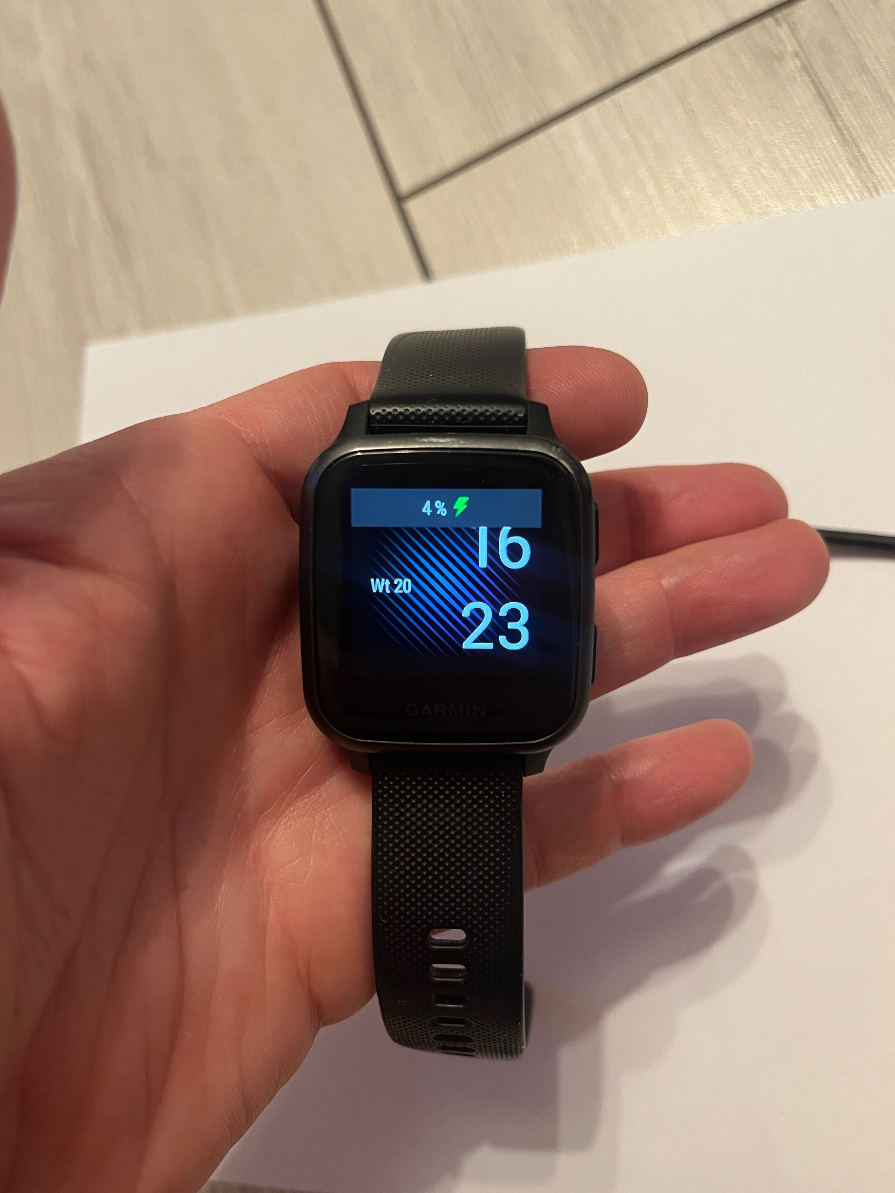 Garmin Venu SQ music