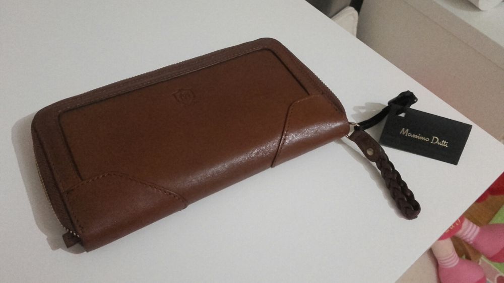 Porta moedas Massimo Dutti Novo com etiqueta