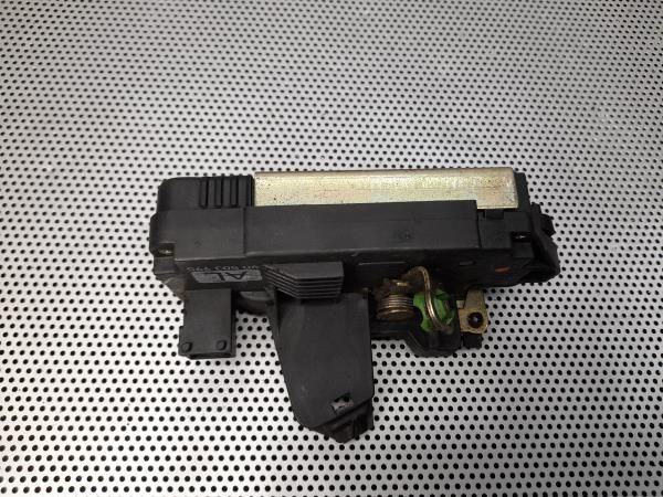 Fechadura / fecho porta trás esquerdo OPEL Vectra B Caravan (31_)