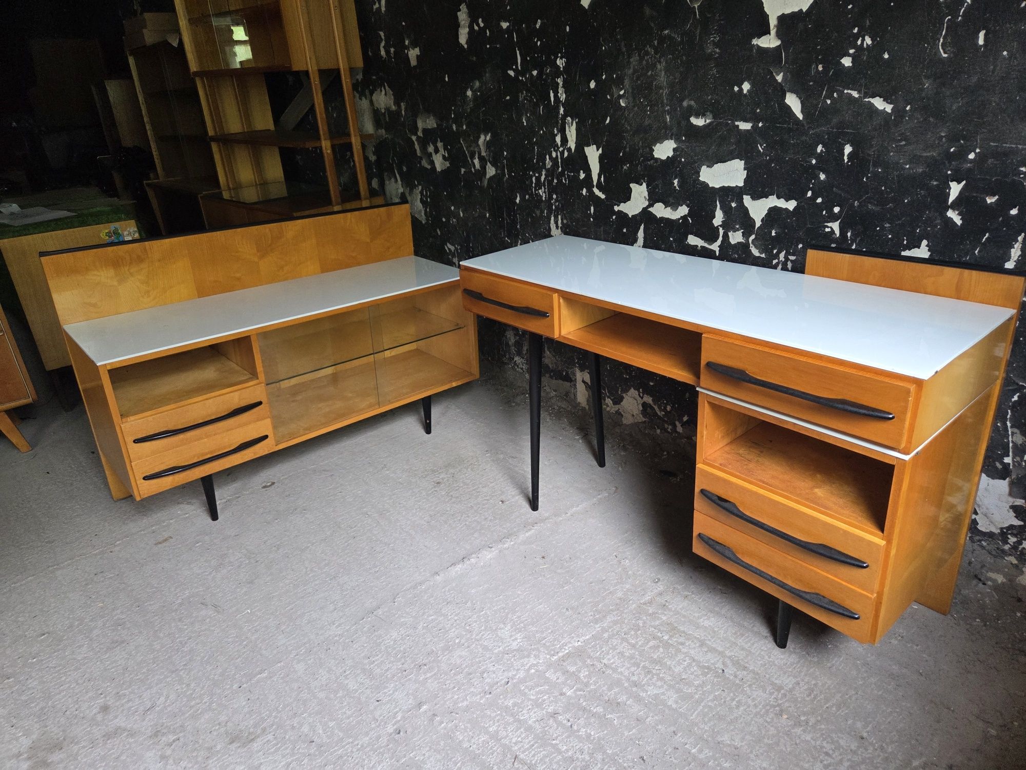 Zestaw modułowy Mojmir Pozar biurko szafka komoda  vintage prl design