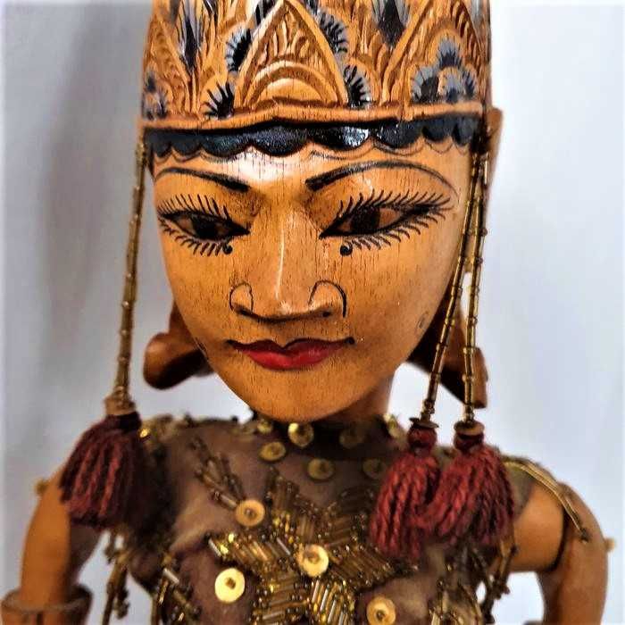 Marionetas antigas de Java - Casal