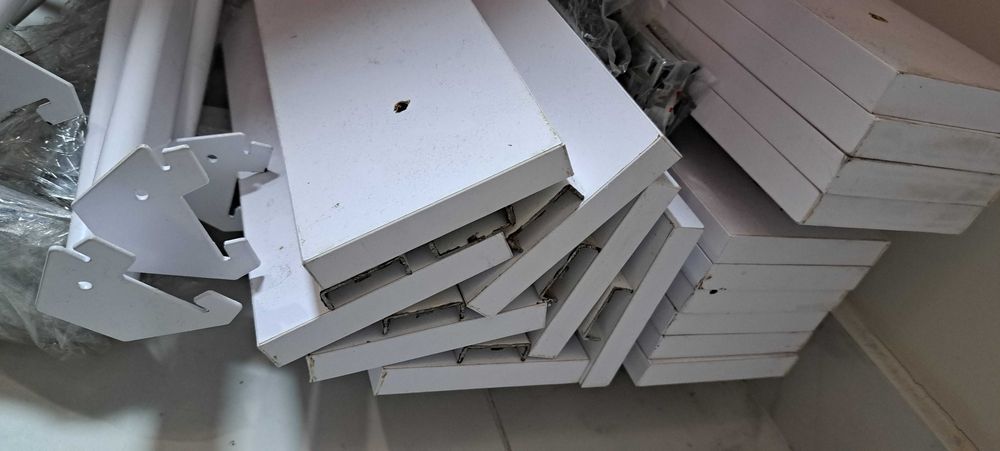 Рейка для кронштейнів та флейт