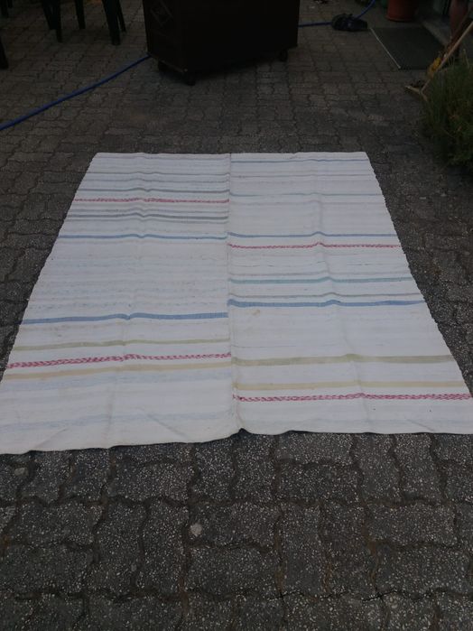 Manta artesanal feita em tear