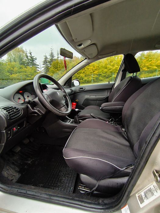 Peugeot 206 1.4B // Niski Przebieg // Super Stan // Klima // Zamiana /