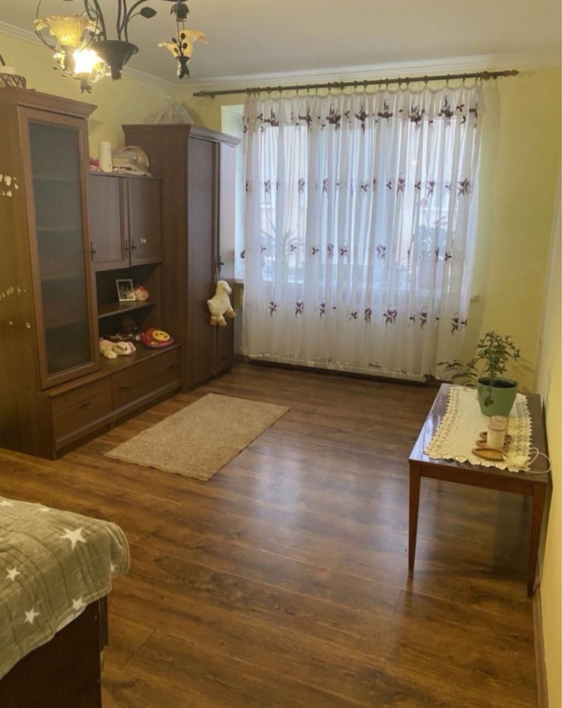 Продаж 1 кімнатної квартири вулиця Лобачевського