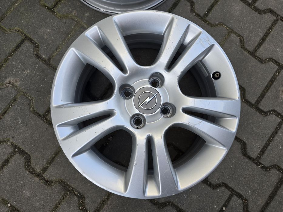 Felgi Aluminiowe 15 Opel Corsa Et39
