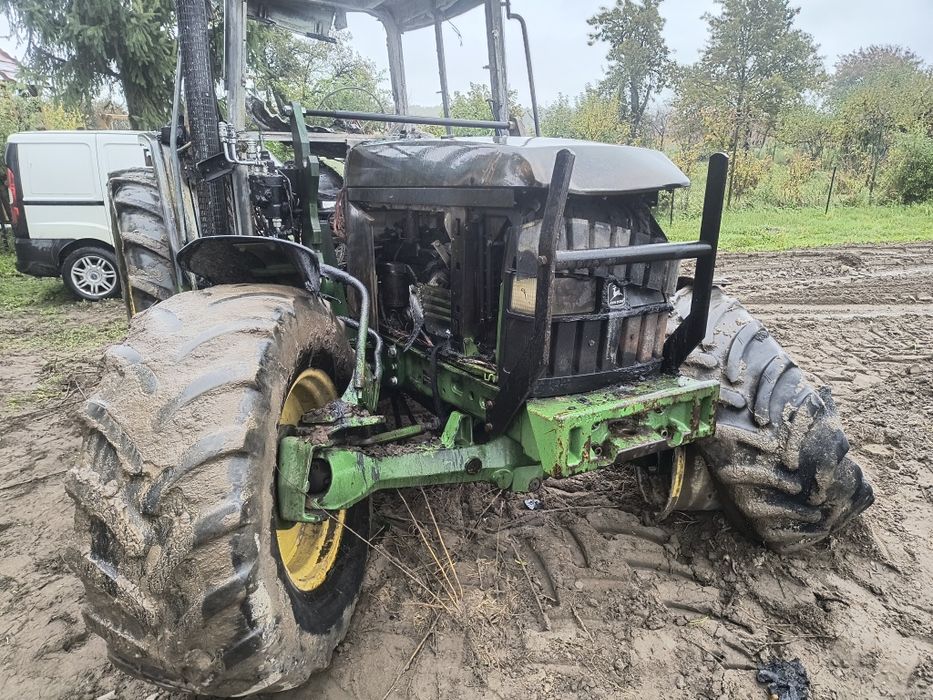Sprzedam John Deere 6300 po spaleniu