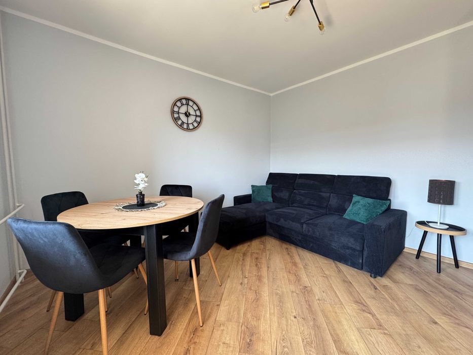 Reda Fenikowskiego, 2 pok, po remoncie,