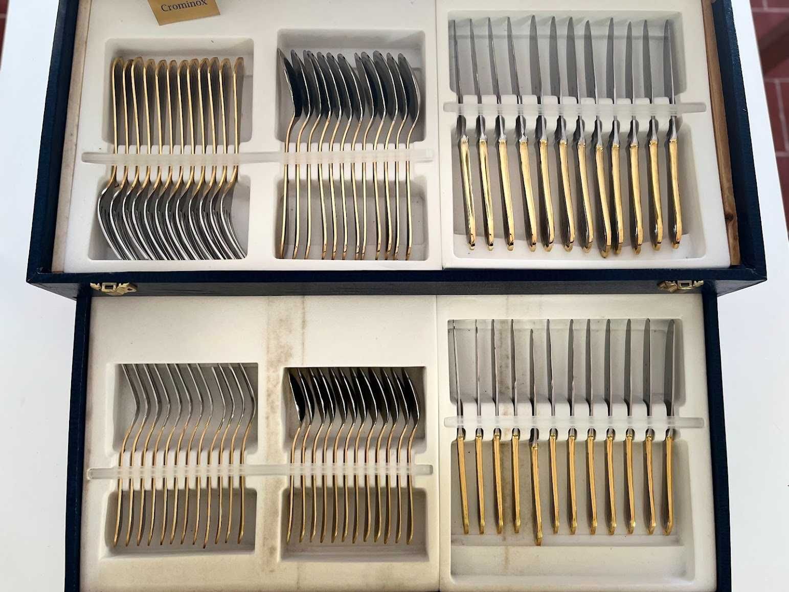 Faqueiro 131 peças Inox 18/10 e Ouro 24k - Crominox