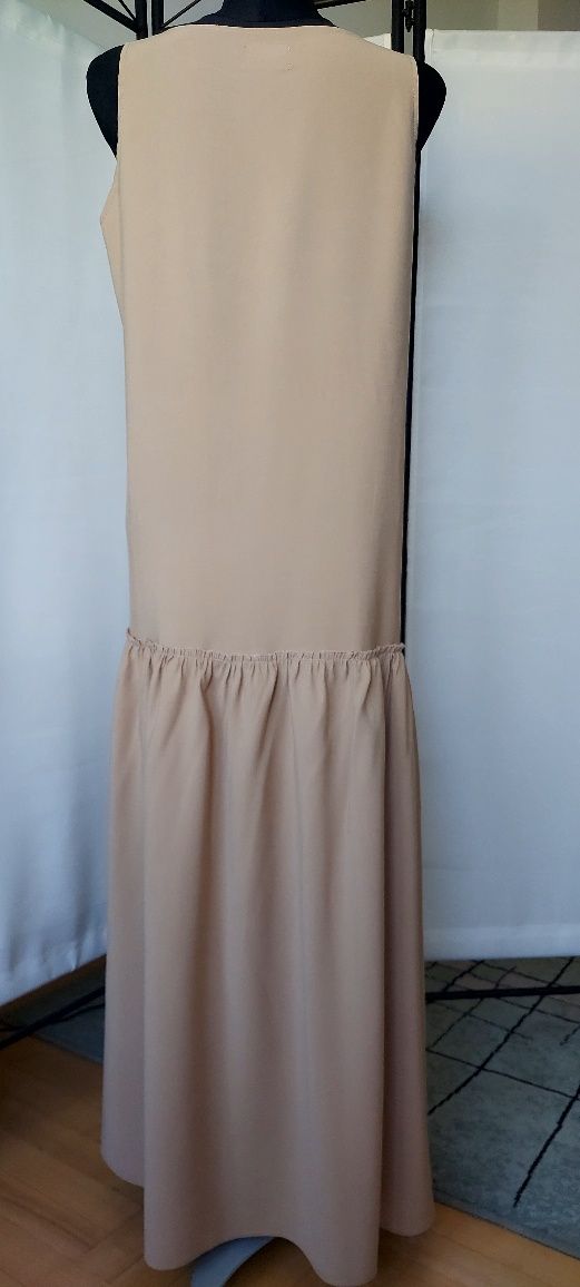 Długa sukienka letnia Rivabella w kolorze kawowym, roz. M/L