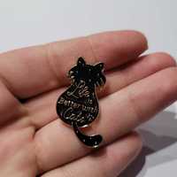 Czarny kot życie z kotem black miłość pin przypinka broszka