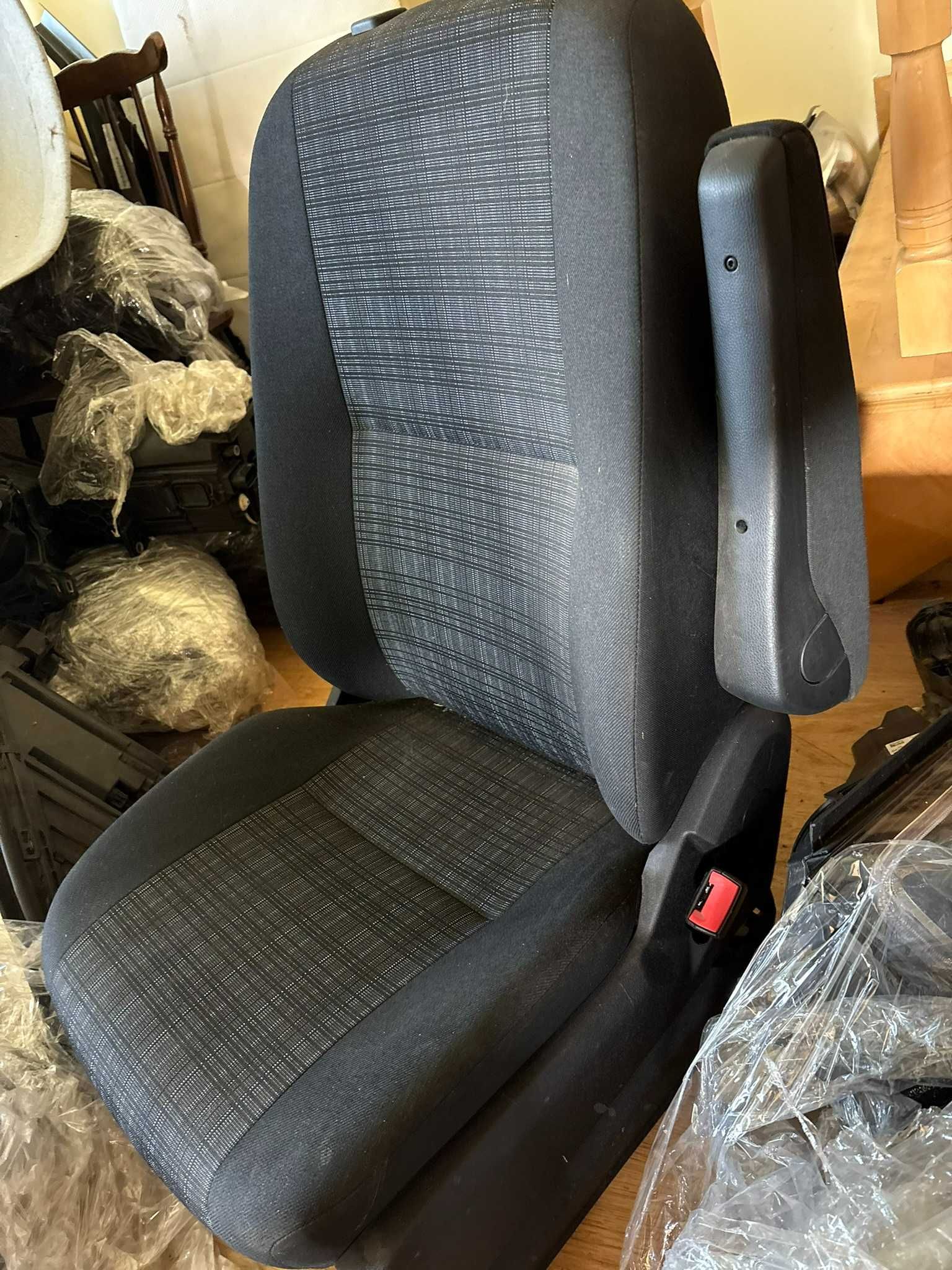 fotel pasażera prawy Mercedes sprinter 906 lift podłokietnik