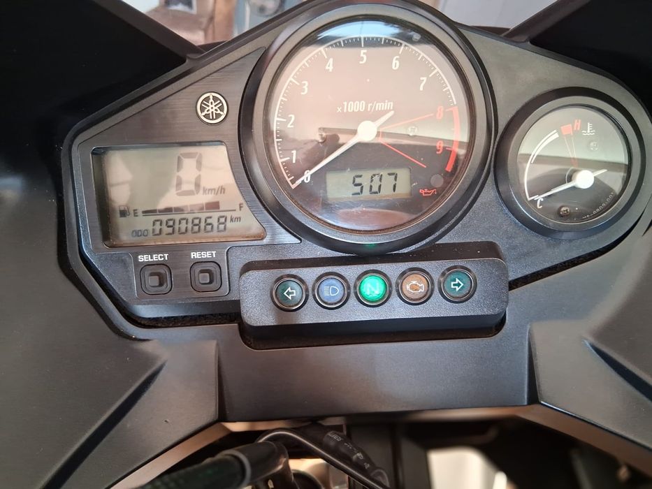 Yamaha TDM twin 900