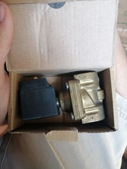 Солоїдний клапан