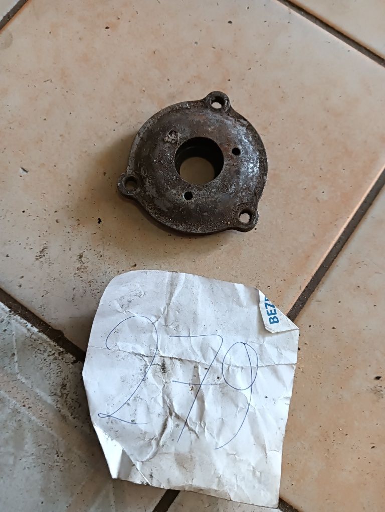 CZ 355 jawa obudowa simmeringu uszczelniacza oryginał