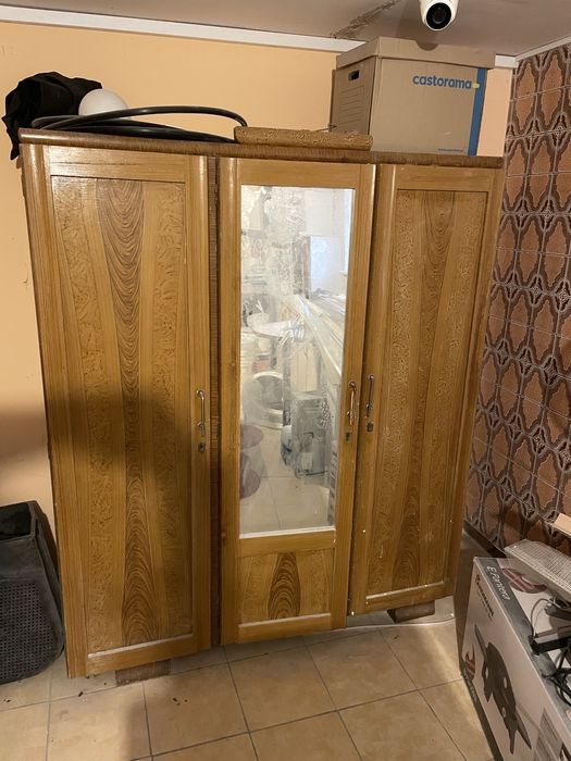 Stara Szafa z czasu PRL