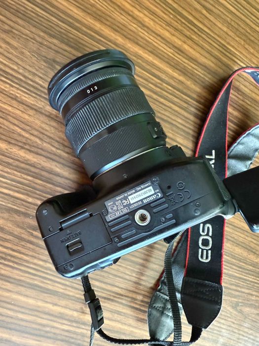 Canon 650D + obiektyw SIGMA 17-70mm 1:2.8-4 DC 72 Made in Japan