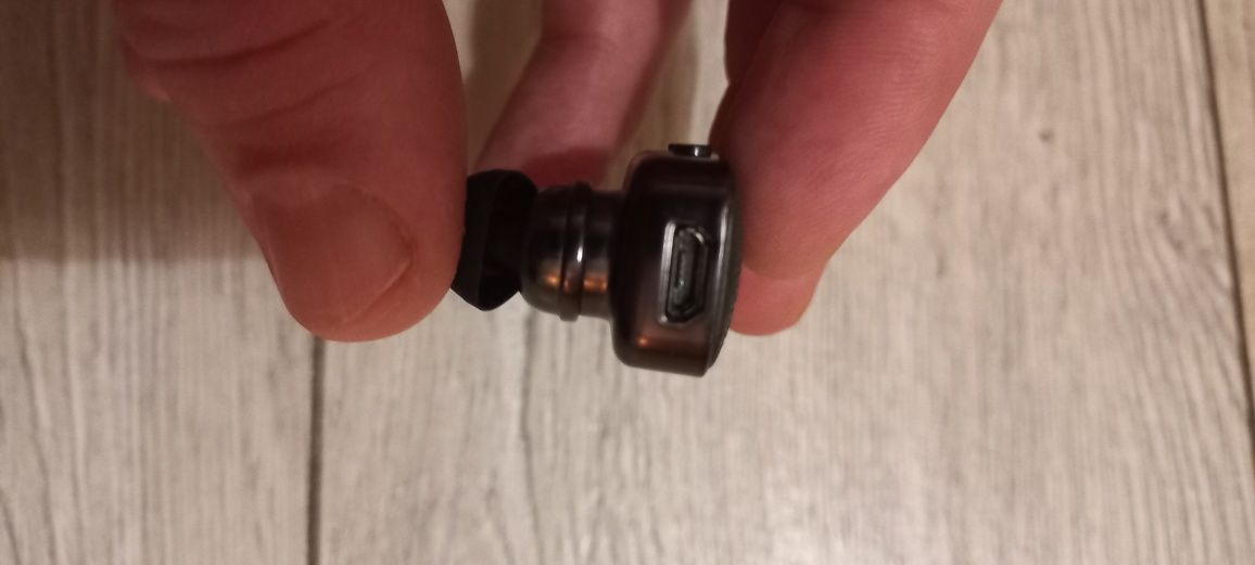 Słuchawka bluetooth
