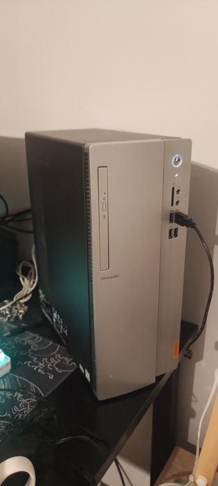 Komputer gamingowy lenovo