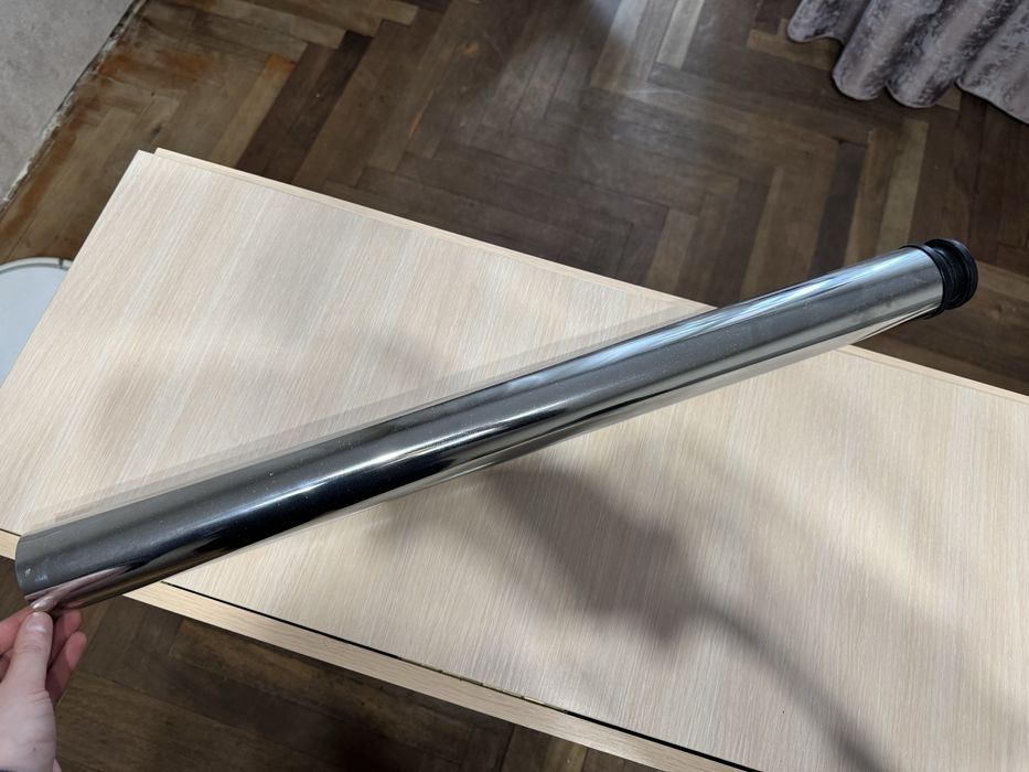 Стіл-книжка з металевими ніжками