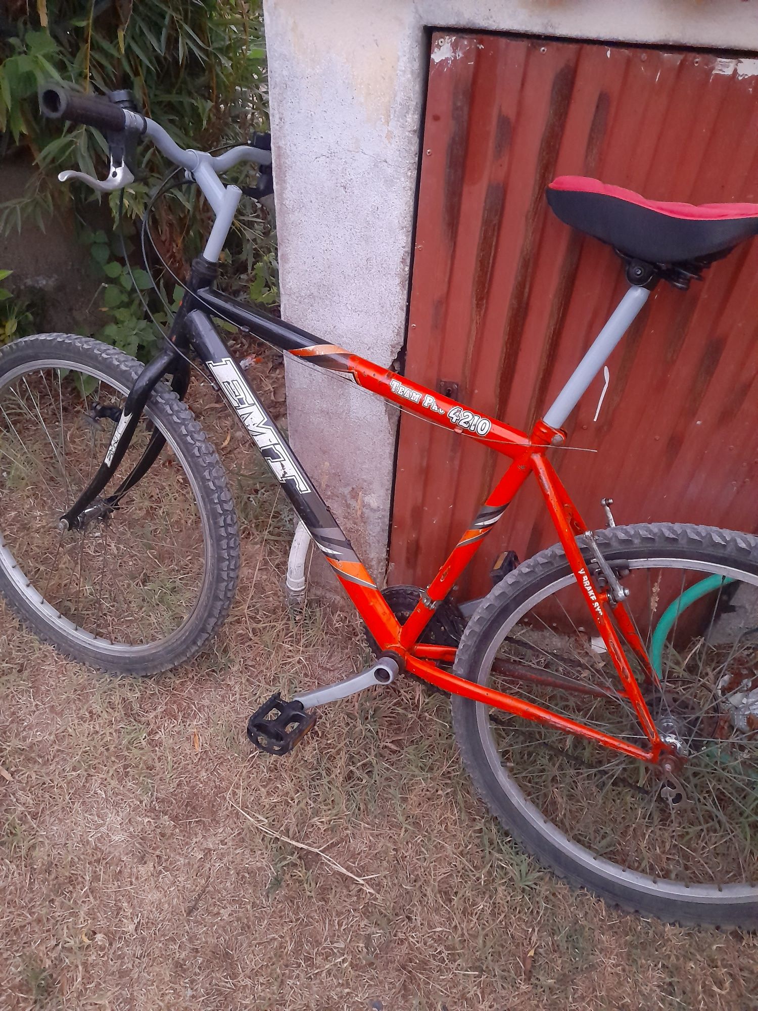Bicicleta EMT  usado