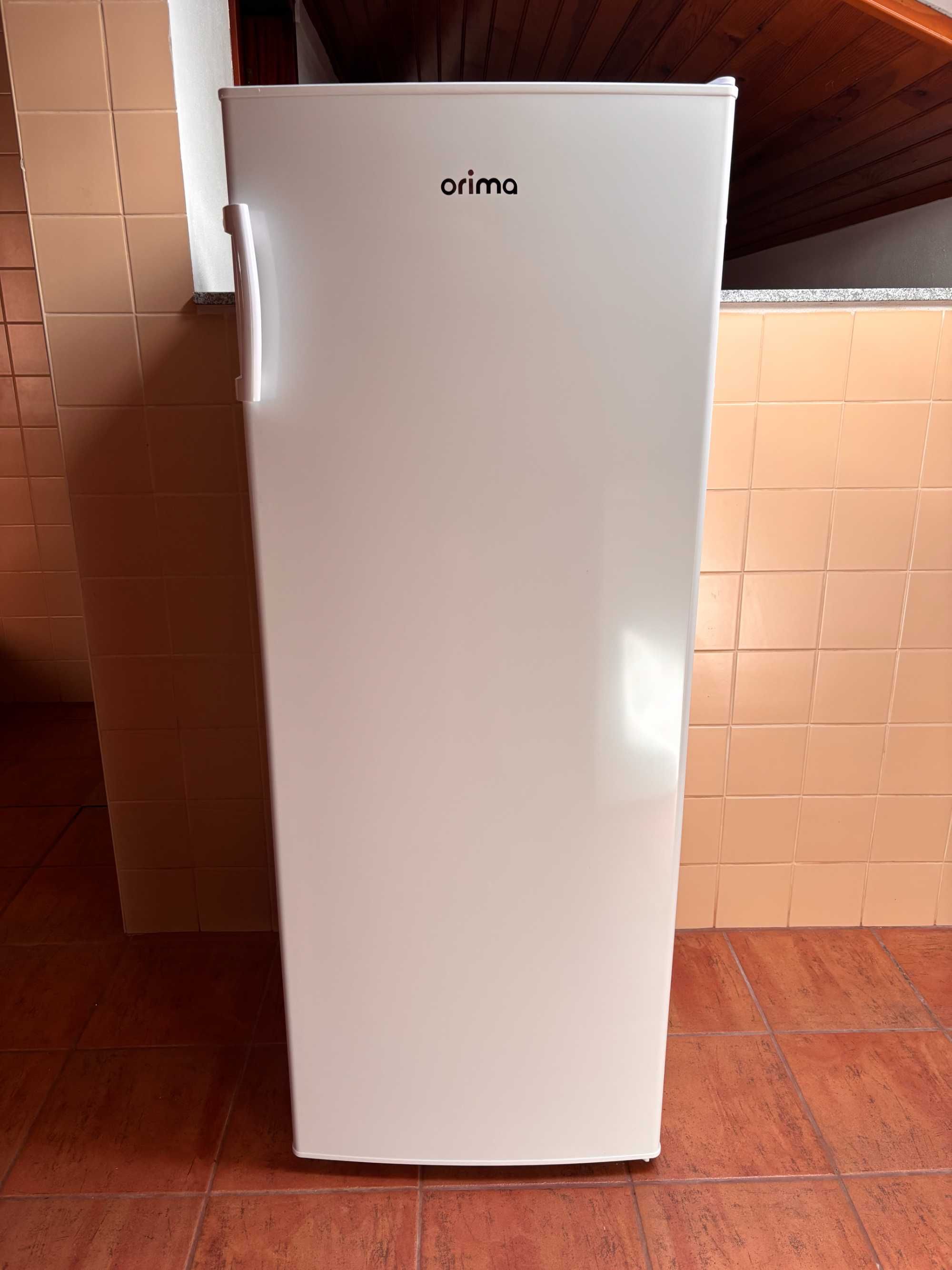 Arca vertical Orima