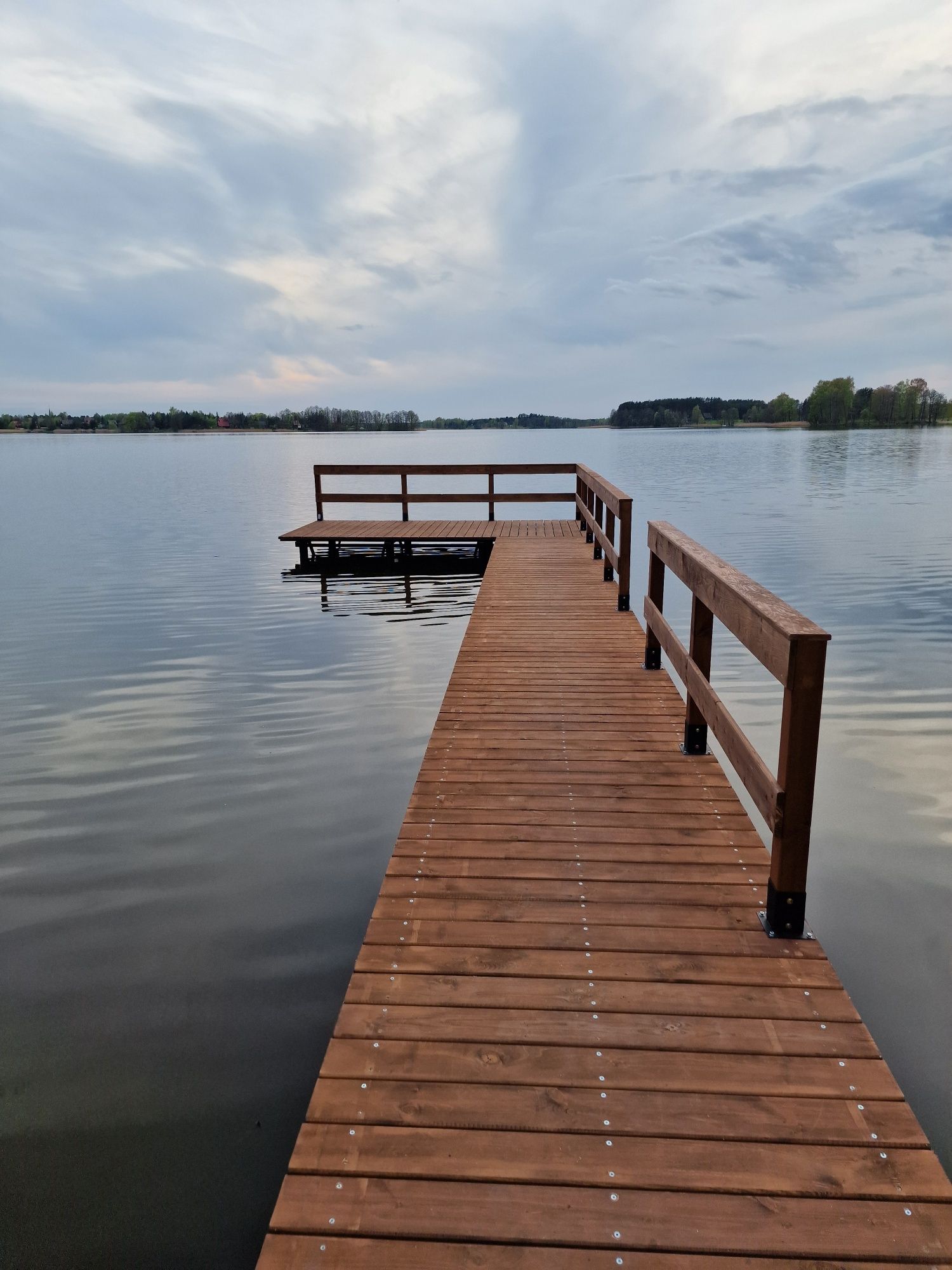 Sosnowe Wzgórze Domki Letniskowe, basen, prywatny pomost,sprzęt wodny