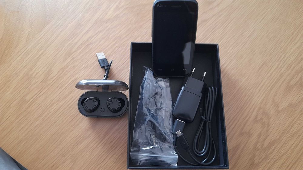 Telemóvel Wiko -Ozzy+ Fones