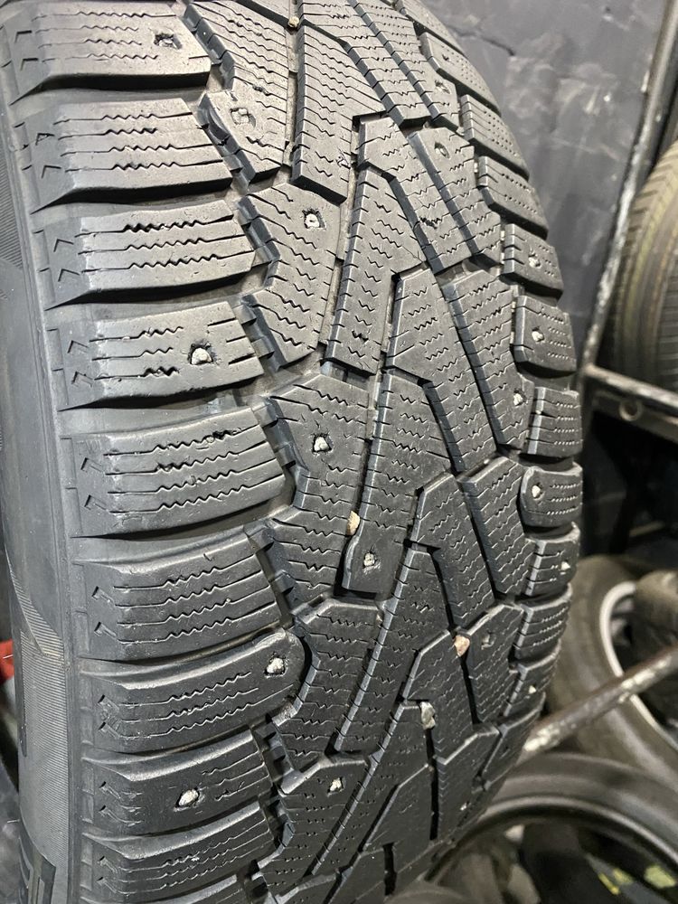 1шт 225/50 R17 Pirelli Ice Zero